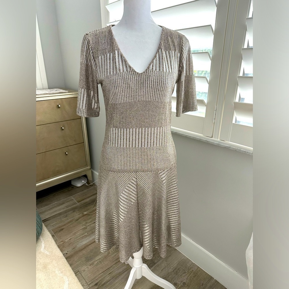 FAS Fille à Suivre, Short Sleeve Fitted Dress, Flared Shirt, Size T1, US Small